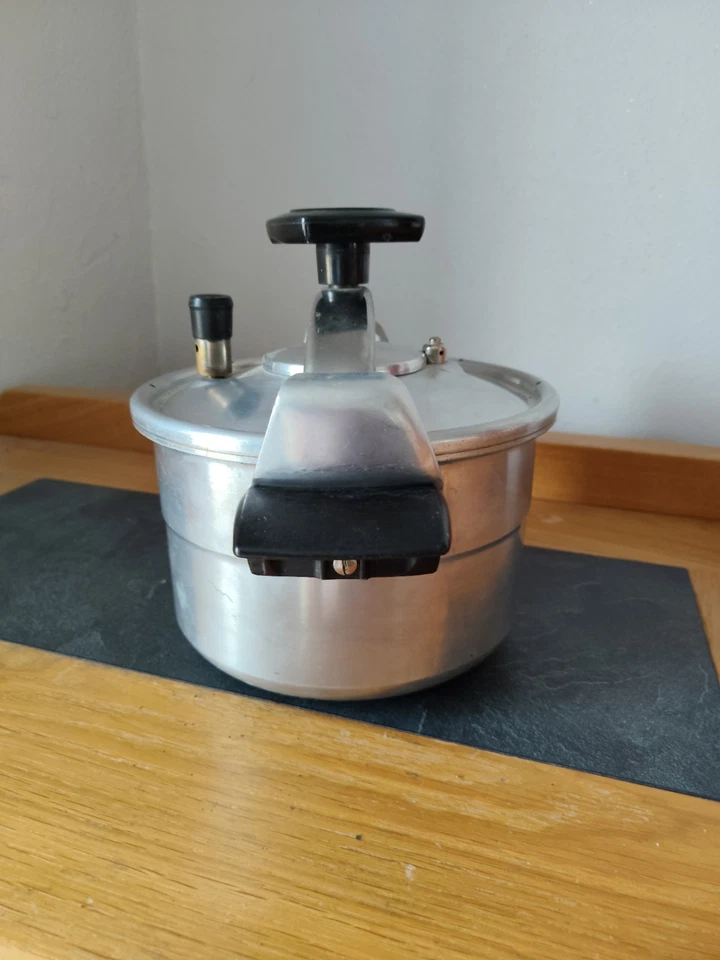 👍 Vintage Petit Modèle Cocotte Minute SEB Aluminium Gaz 3,5L Du 01/1966. - Photo 4/4