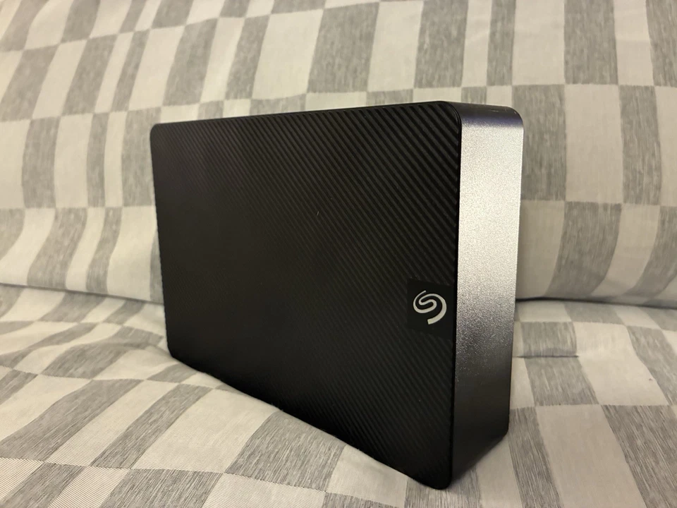 Seagate Expansion 8TB External Desktop Hard Drive USB 3.0 OPEN BOX - Image 2 of 4