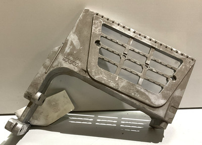 Original DAF Halter für Trittstufe Rechts 1347132