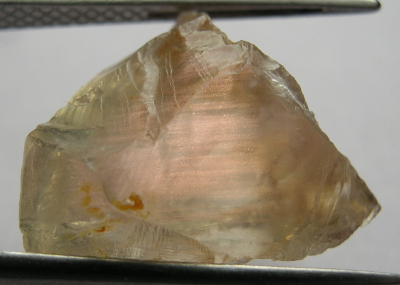 SUNSTONE, PALE STRAW YELLOW WITH COPPER SHILLER, FOR FACETING, OREGON, U.S.A.