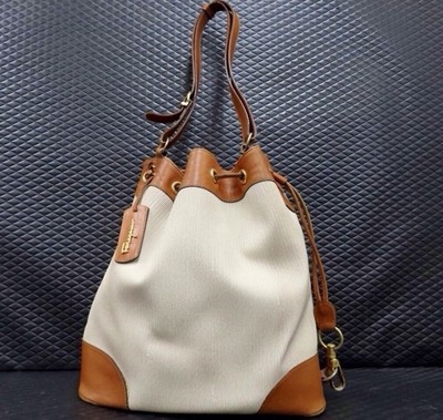 Salvatore Ferragamo Canvas Bucket Bag /Beuteltasche - Cognac/Weiß