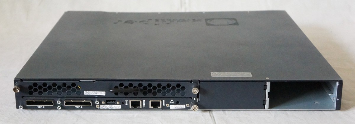 Juniper EX4200-48PX 48-Port RJ-45 PoE+ 4x SFP Red. PSU Gigabit