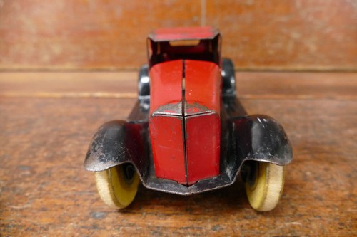 RARE Vintage 1930s WYANDOTTE Coupe Car Pressed Steel Toy 8” Long Wood Wheels - Picture 2 of 12