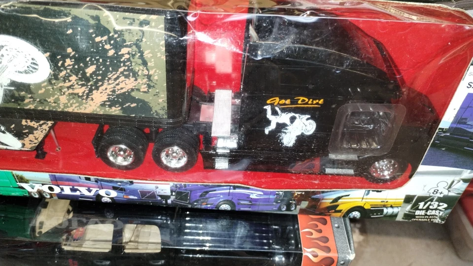 Nuevo remolque Ray semi tractor "GOT DIRT" lema cross Big Rig 22” largo nuevo Foto 4 de 4