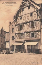 Walnut on serene, town hall square.  80079