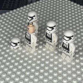Star Wars LEGO Minifigure SW0695 FIRST ORDER HEAVY ASSAULT  Lot Of 4