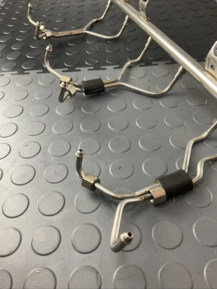 2009-2017 BMW X3 XDRIVE35I F25 высокого давления топливная рейка / труба OEM 7649710 - Изображение 4 из 4