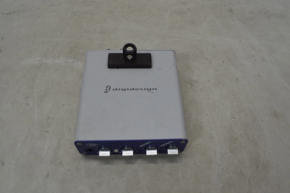 Interfaz de grabación midi USB Digidesign Mbox2 Foto 2 de 4