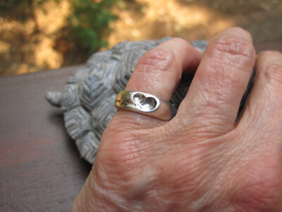 Tiffany & Co. | Elsa Peretti | Carved Heart Band Ring | Size 4.25