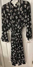 NWT Vintage Josie by Natori Women  s Size L Black, Ivory Print Long Belted Robe