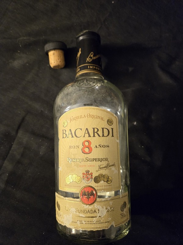  Barcardi Ron 8 Anos Formula Original Empty Glass Cork Bottle 