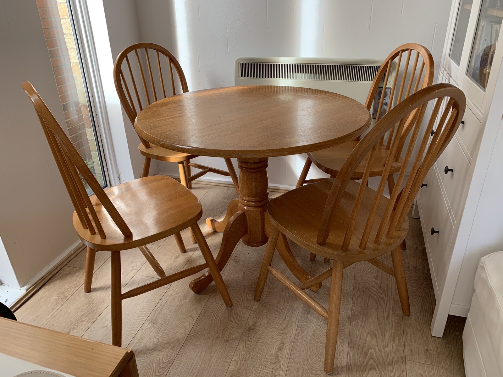 Round Wood Dining Table And Chairs eBay