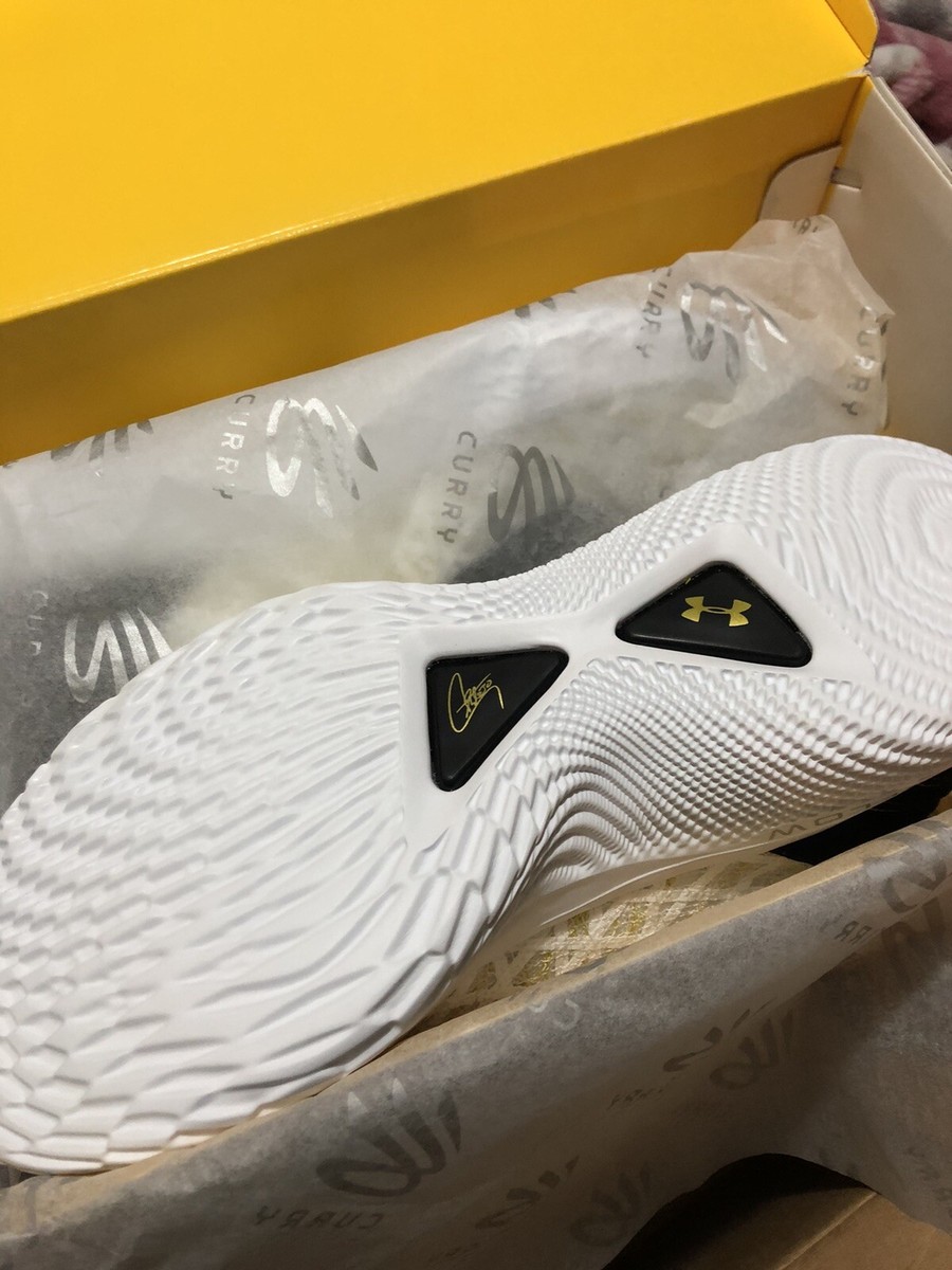 UNDER ARMOUR - カリー9 ホワイト Under Armour Curry 9 Team 'White Mod Grey' 3025631-102