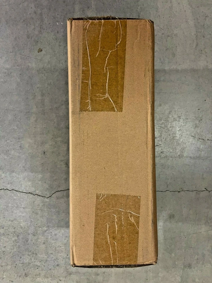 Hot Toys MMS396 Iron Man 3 Mark XV 15 Sneaky Retro Armadura Ver 1/6 Exclusivo Foto 4 de 4