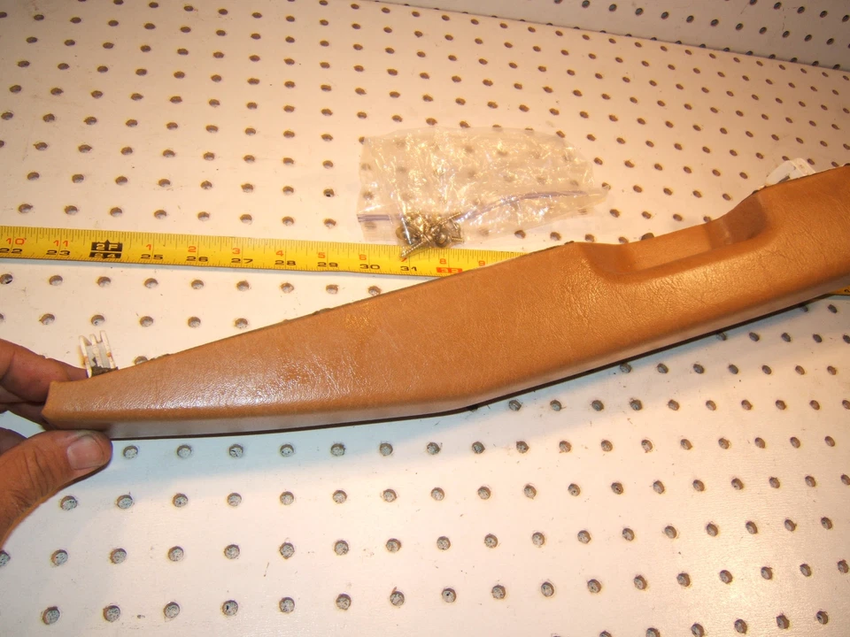 Reposabrazos puerta delantera izquierda mercedes late w124 300ce cupé palomino 1, t#2,1240701101 Foto 4 de 4