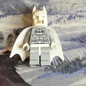LEGO Minifigure DC Arctic Batman from Set #76000 2013 Rare Super Hero