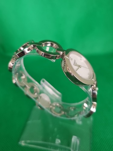 Tissot Pinky Mother Pearl Schweizer Damenuhr (18 cm Armband) - Bild 4 von 15