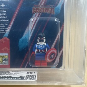 Lego Marvel: Captain America (Sam Wilson) Minifigure Blister 2015 SDCC CAS 85+