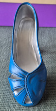 Just The Right Shoe "New Heights" Miniature Shoe Figurine Ornament