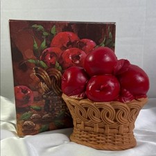 VINTAGE Avon Bountiful Harvest Spiced Apple Fragrance Decorative Pomander New