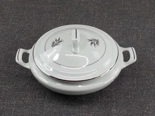 Royal Chatham Fine China Silver Wheat  Serving Covered Casserole Vegetable Dish