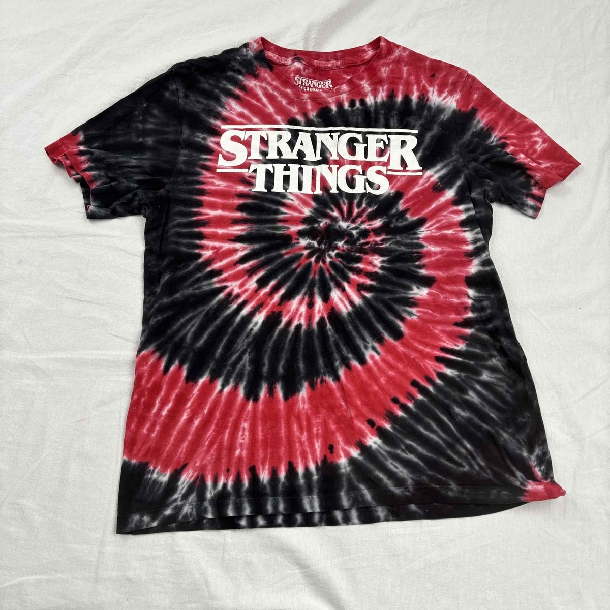 stranger things t shirt tie dye