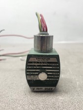 NEW NO BOX ASCO RED HAT SOLENOID VALVE 3/8" PIPE 8210G36