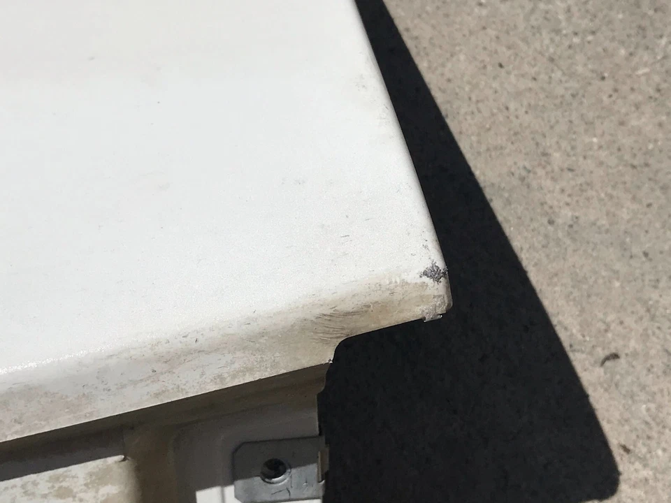 BMW F06 640I 650I GRAN CUPÉ M-SPORT LADO CONDUCTOR IZQUIERDO FALDÓN BASCULANTE MOLDEADO Foto 3 de 4