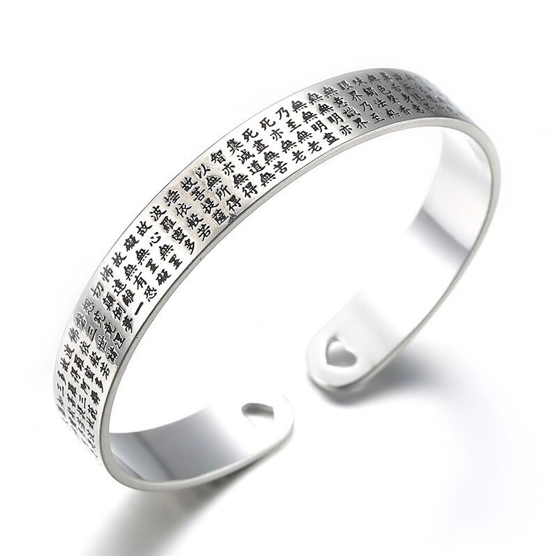 Bracelet bouddhiste de méditation en argent pour vos séances de yoga quotidiennes