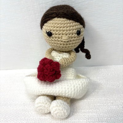 Handmade Crochet Bride Doll White Wedding Dress Roses, Amigurumi Style EXCELLENT