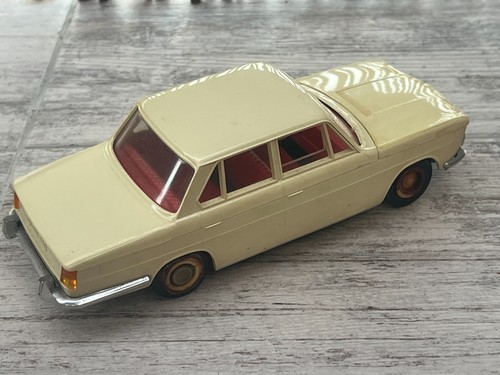 Collectible Vintage Toy Gama 1/21 BMW 1800 Gama 470 - Foto 7 di 12