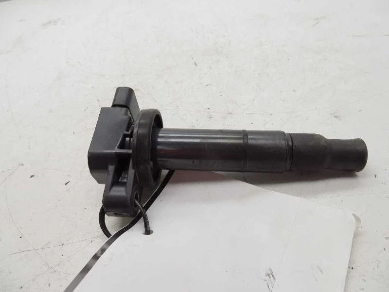 01-09 MONTAJE BOBINA ENCENDEDOR TOYOTA PRIUS 1.5L 4CYL  Foto 4 de 4