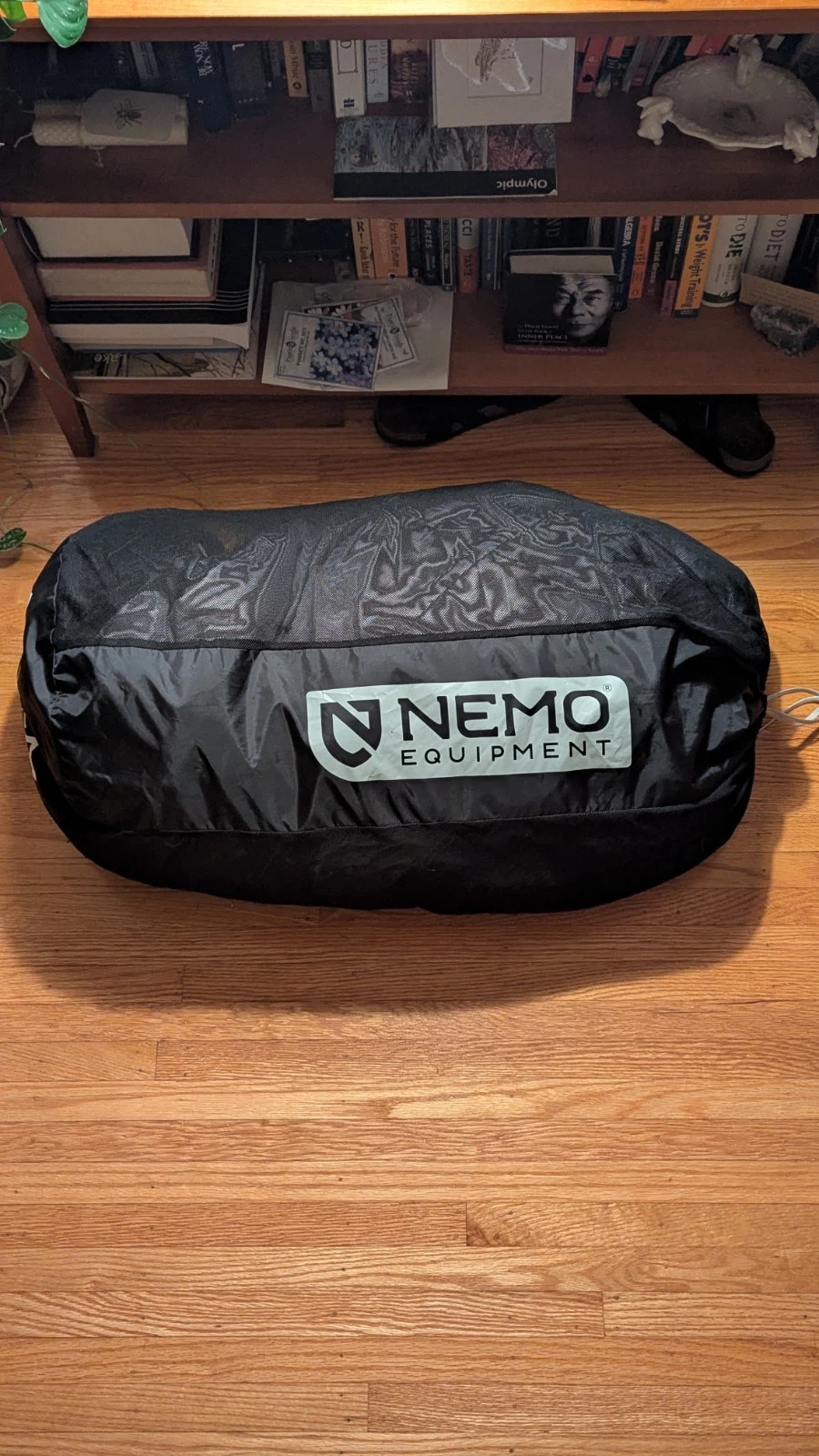 --NEW-- NEMO Equipment Tempo Mens Reg Synthetic Sleeping Bag Yellow 35°F / 2°C
Opens in a new window