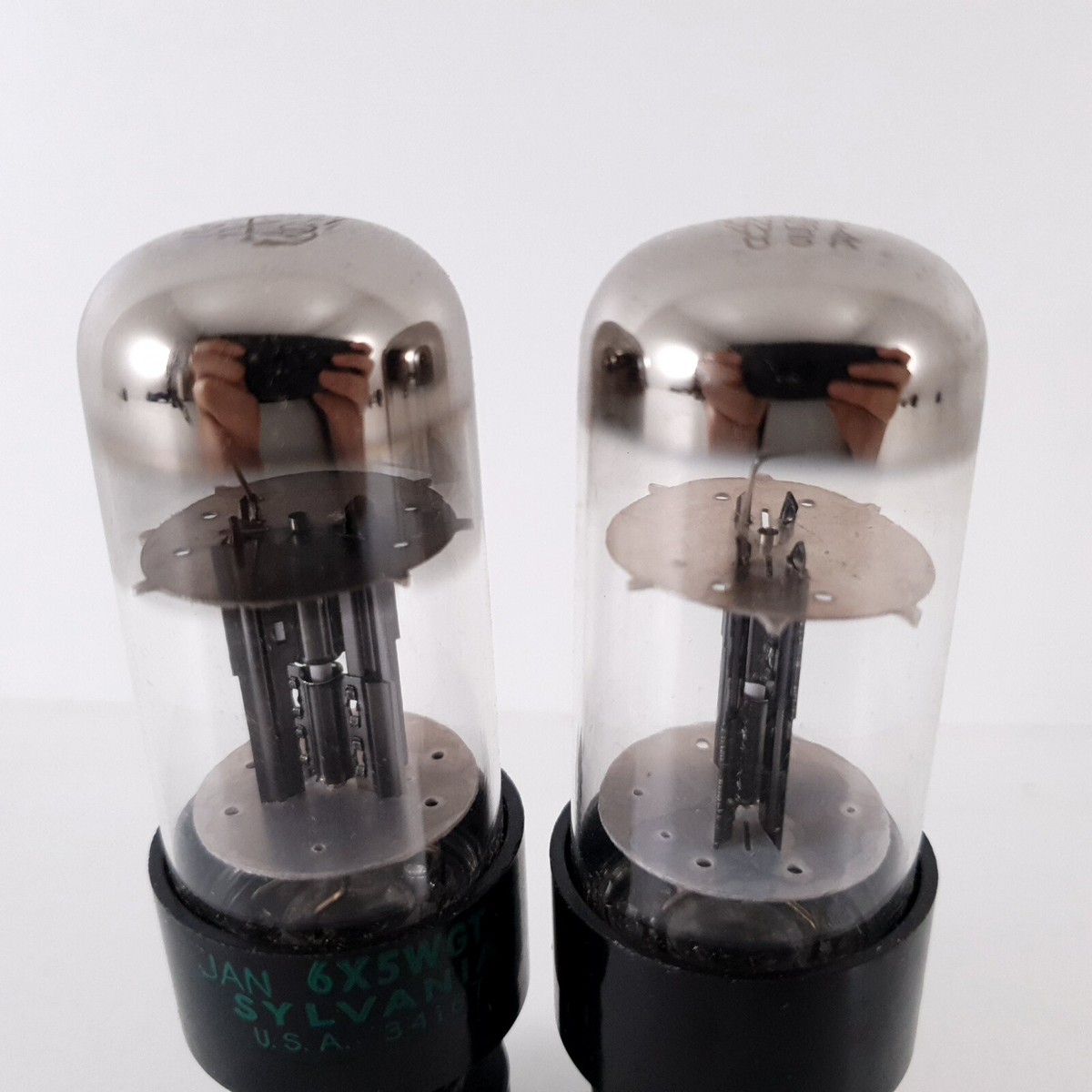 2 X 6X5WGT SYLVANIA TUBE. BLACK PLATES. MATCHED PAIR. 27 2 X 6X5WGT SYLVANIA TUBE. BLACK PLATES. MATCHED PAIR. 27
