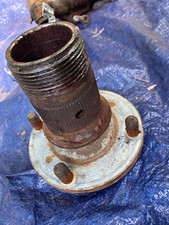 Mowog Left Rear Mgb Wire Wheel Hub 1968-80