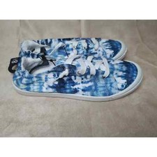 Time and Tru Tie Dye Sneakers size 8,5