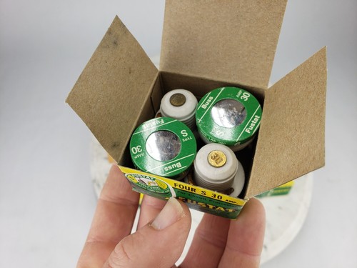 5x Boxes 4x Bussmann S-30 Fustat 125V 30 Amp Time Delay Vintage Fuses Screw In - Picture 7 of 13