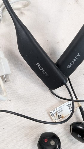 Sony SBH70 Black Neckband Wireless Ear Headset Tested Working For Android Only - Zdjęcie 3 z 16