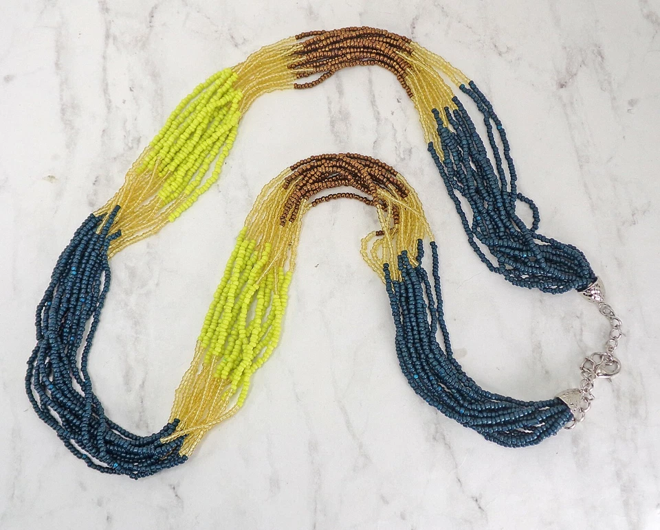 Juego de collar y pendiente de cuentas de semillas multicolor en marrón, amarillo, azul, beige NUEVO Foto 4 de 4