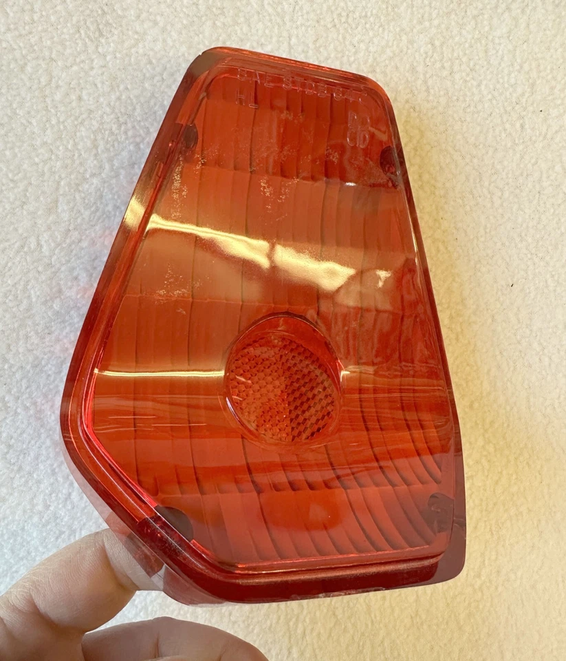 Nuevo de Lote Antiguo MoPar 1964 Chrysler Newport New Yorker 300 K Luz Trasera Par Foto 3 de 4