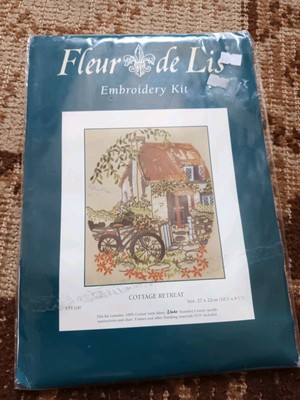 Neu - ANKER/FLEUR DE LIS Stickpackung - Cottage Retreat EPF100 27x22cm