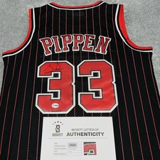 NO RESERVE Scottie Pippen Signed Jersey Black Bulls Autograph COA BECKETT