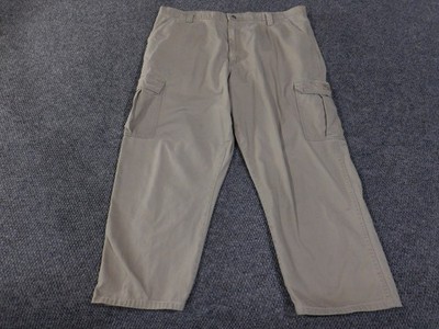 Wrangler cargo pants mens 40x30 beige relaxed fit pockets outdoor