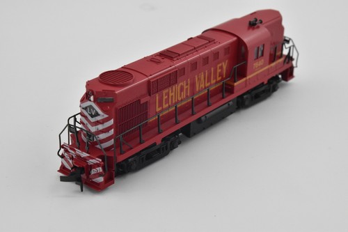 Locomotora diésel Atlas Kato escala HO LVRR Lehigh Valley Alco RS11 #7640 8182 | Condition: New