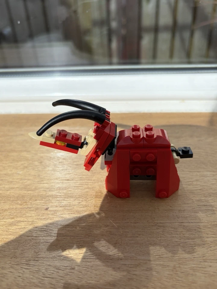 LEGO Creator 7604 Triceratops, photo 1 of 2