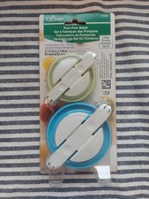Clover Art 3126 Medium/Large Pom-Pom Maker - Set of 2, 2-1/2"  3-3/8" - NIP 