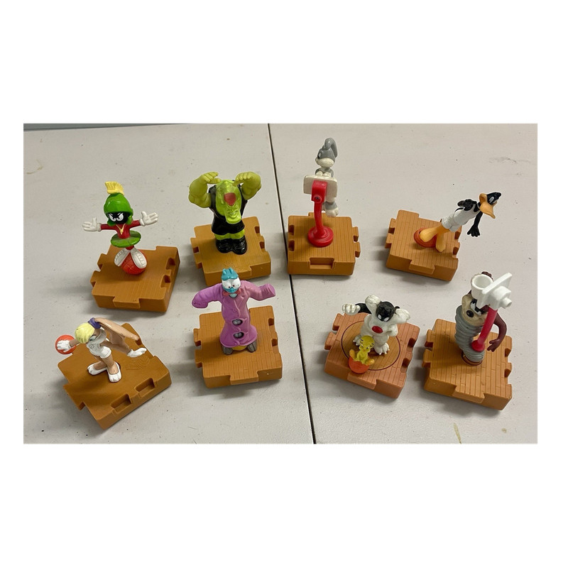 Looney Tunes McDonald's Space Jam Mini Figures Lot of 9 w/ Display Bases (1996)