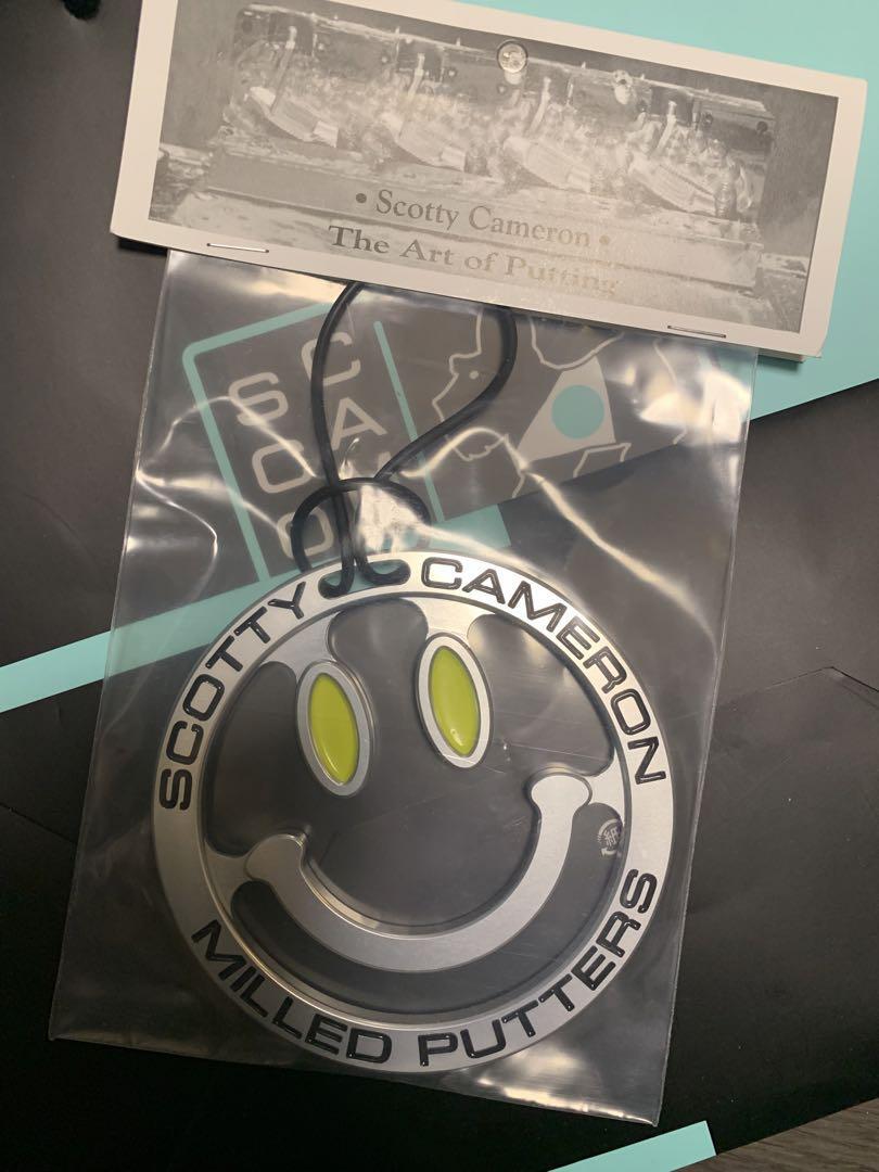 Scotty Cameron 2024 smiley face Limited Bag tag Yellow Rare Scotty Cameron 2024 smiley face Limited Bag tag Yellow Rare