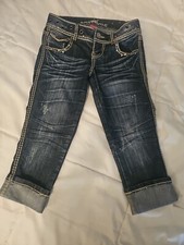 Almost Famous Jean Capris For Junior/ Women/ Size 1    