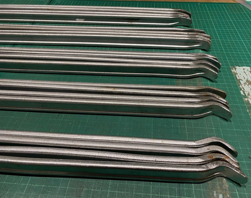 FACTORY SECONDS 4pcs Tyre Levers Heavy Duty Car Tire Repair 2 x 36" 2 x 24" - Image 4 of 4